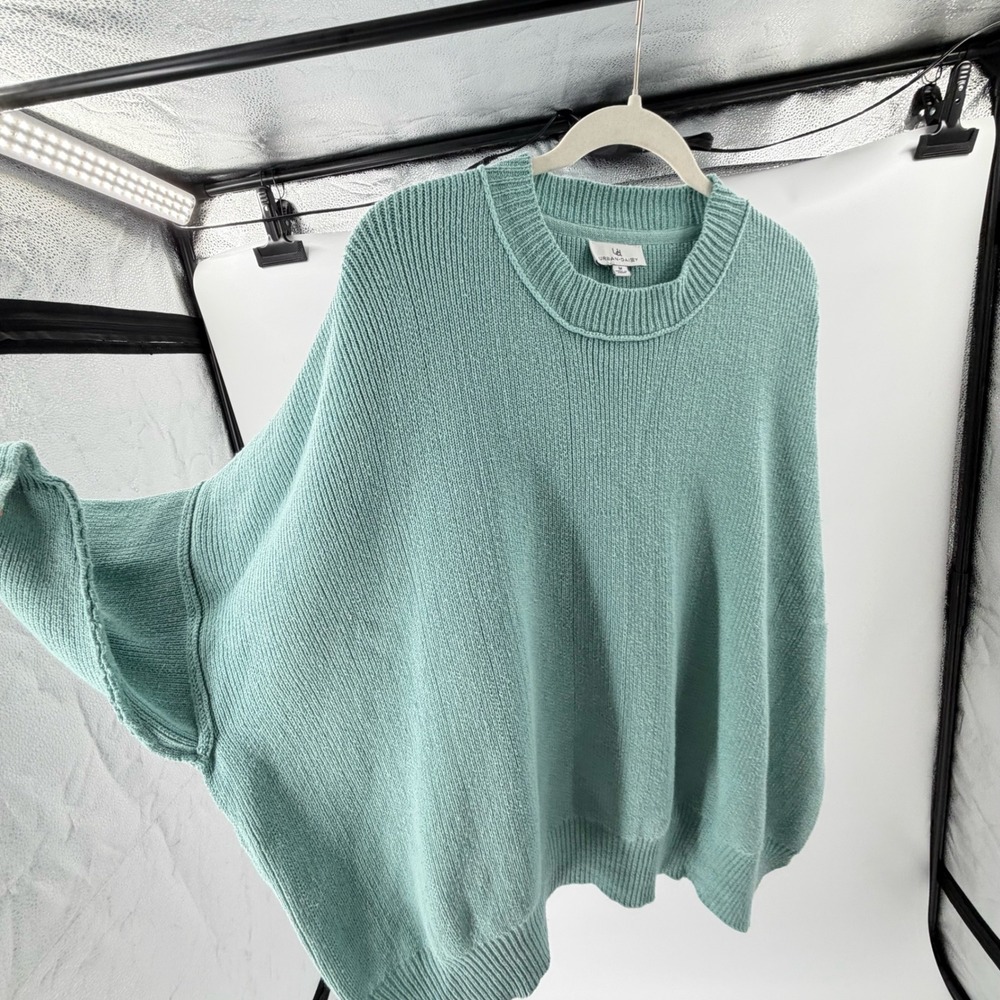 Urban Daisy Women Seafoam Green Oversized Batwing Ribbed Knit Sweater Medium